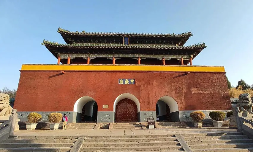 中岳庙
